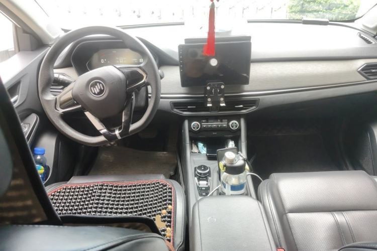Used WM Motor E.5 2021 500 Ji Ke Xing Center Console