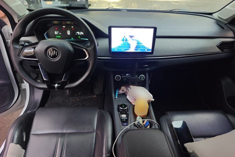 Used WM Motor E.5 2021 500 Ji Ke Xing Center Console