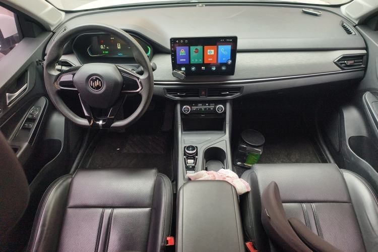 Used WM Motor E.5 2021 500 Ji Ke Xing Center Console