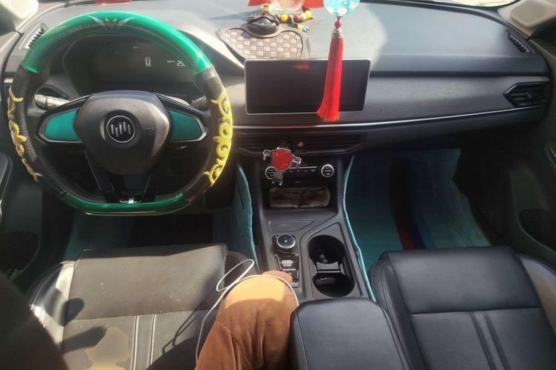 Used WM Motor E.5 2021 500 Ji Ke Xing Center Console