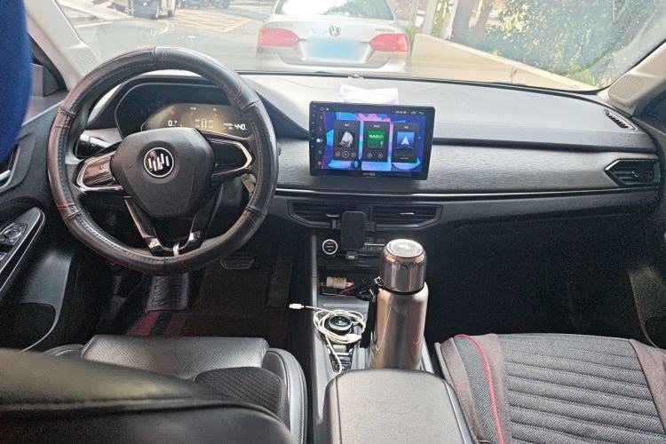 Used WM Motor E.5 2021 500 Ji Ke Xing Center Console