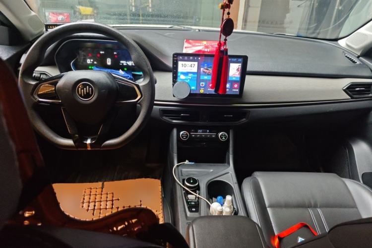 Used WM Motor E.5 2021 500 Ji Ke Xing Center Console