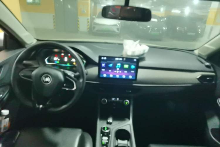 Used WM Motor E.5 2021 500 Ji Ke Xing Center Console