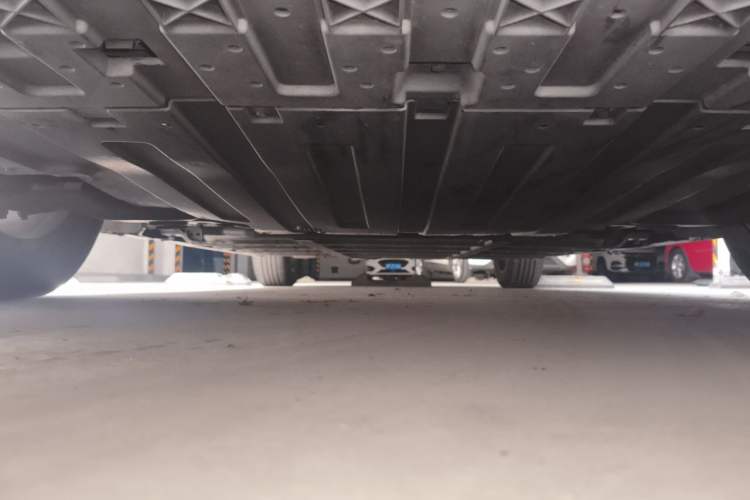 Used WM Motor E.5 2021 500 Ji Ke Xing Chassis Front