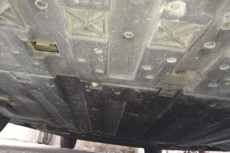 Used WM Motor E.5 2021 400 Ji Ke Xing Chassis Front