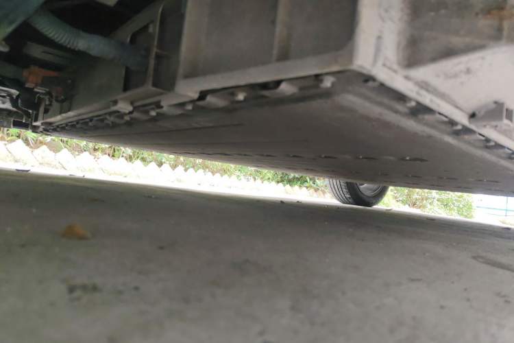 Used WM Motor E.5 2021 400 Ji Ke Xing Chassis Front Left