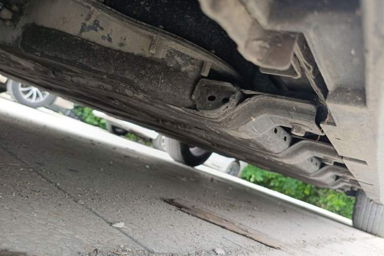Used WM Motor E.5 2021 500 Ji Ke Xing Chassis Front Left