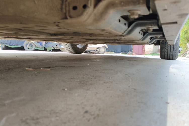 Used WM Motor E.5 2021 500 Ji Ke Xing Chassis Front Left