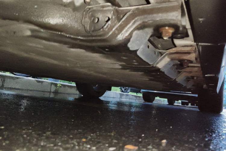 Used WM Motor E.5 2021 500 Ji Ke Xing Chassis Front Left