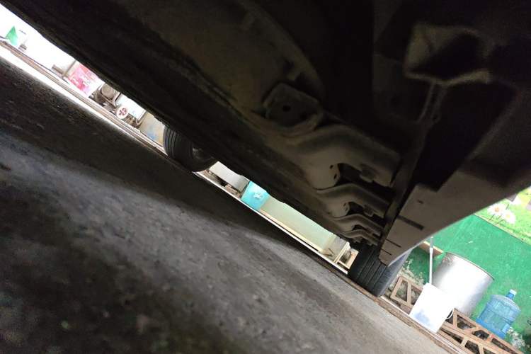 Used WM Motor E.5 2021 500 Ji Ke Xing Chassis Front Left