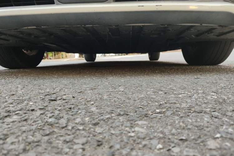 Used WM Motor E.5 2021 500 Ji Ke Xing Chassis Front