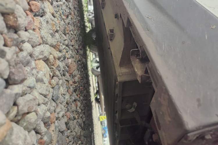 Used WM Motor E.5 2021 400 Ji Ke Xing Chassis Front Right