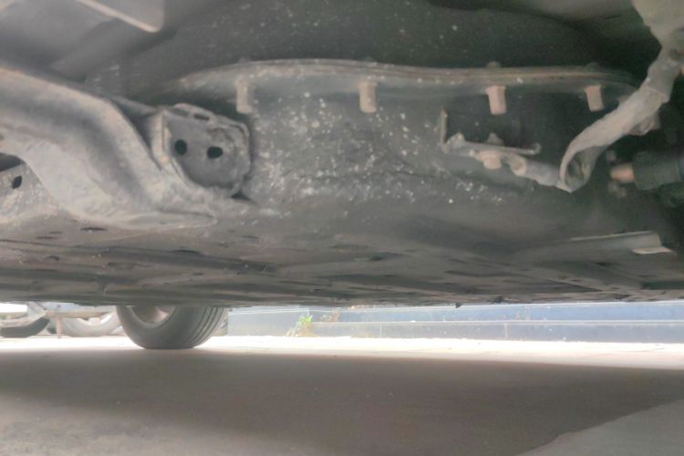 Used WM Motor E.5 2021 500 Ji Ke Xing Chassis Front Right