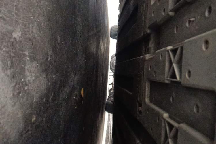 Used WM Motor E.5 2021 Revised Version 400 Ji Ke Xing Chassis Front