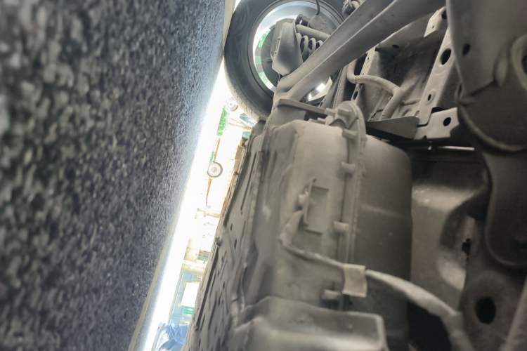 Used WM Motor E.5 2021 500 Ji Ke Xing Chassis Rear Right