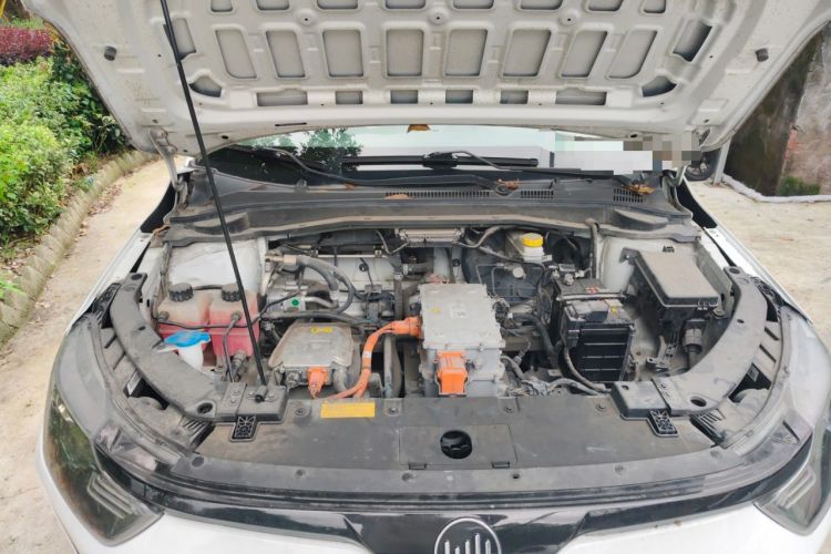 Used WM Motor E.5 2021 400 Ji Ke Xing Engine Bay