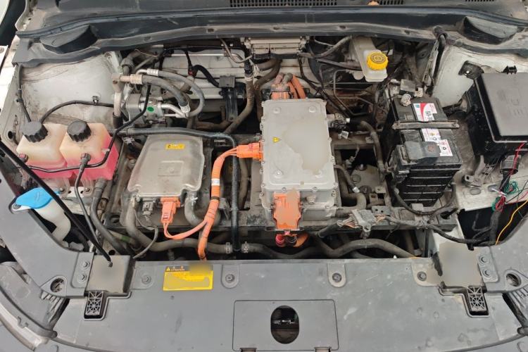 Used WM Motor E.5 2021 500 Ji Ke Xing Engine Bay