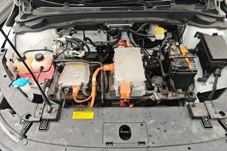 Used WM Motor E.5 2021 500 Ji Ke Xing Engine Bay
