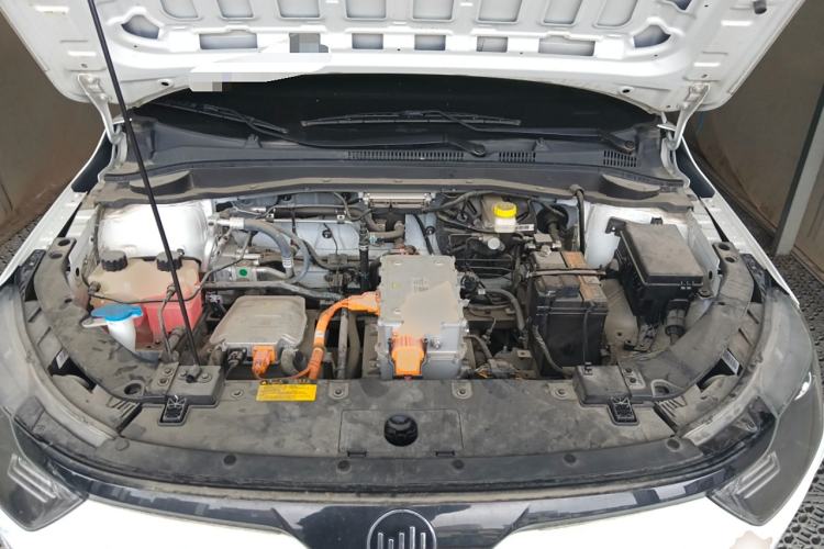 Used WM Motor E.5 2021 400 Ji Ke Xing Engine Bay
