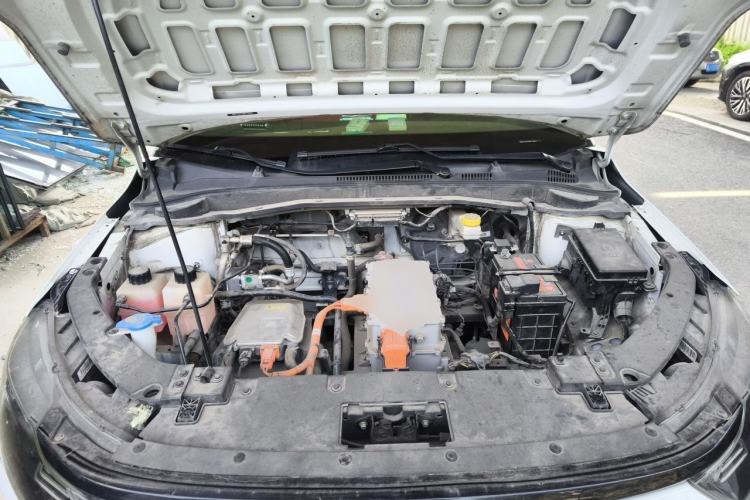 Used WM Motor E.5 2021 500 Ji Ke Xing Engine Bay