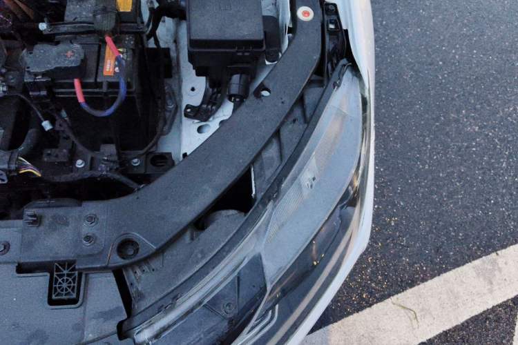 Used WM Motor E.5 2021 500 Ji Ke Xing Engine Bay Left