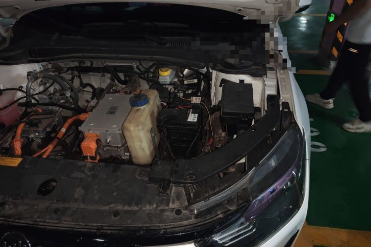 Used WM Motor E.5 2021 Revised Version 500 – Just Go Anywhere Engine Bay Left