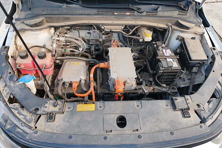 Used WM Motor E.5 2021 500 Ji Ke Xing Engine Bay