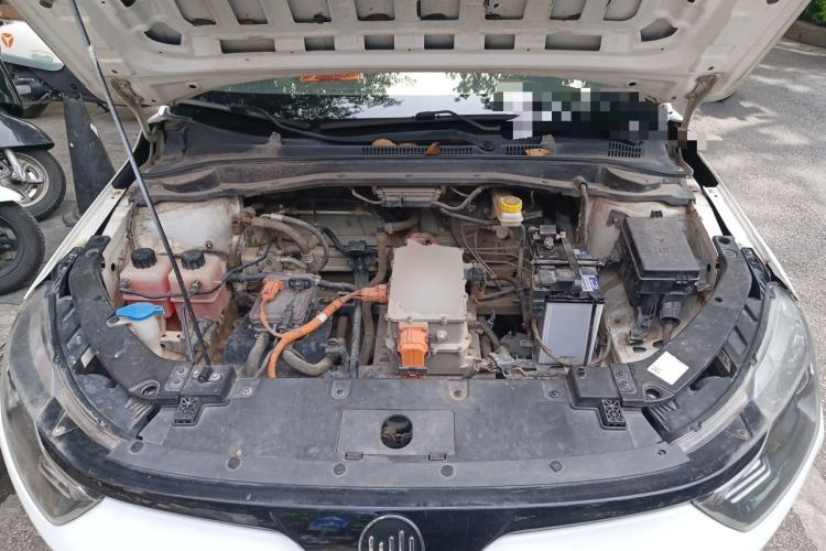 Used WM Motor E.5 2021 500 Ji Ke Xing Engine Bay