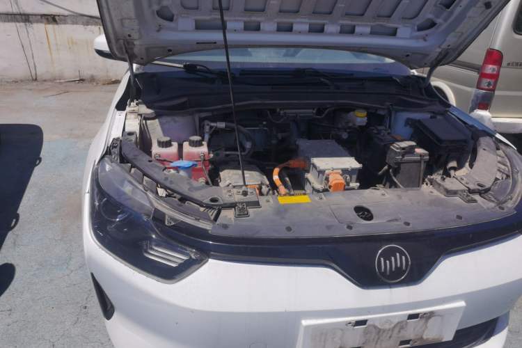 Used WM Motor E.5 2021 Revised Version 500 – Just Go Anywhere Engine Bay Right