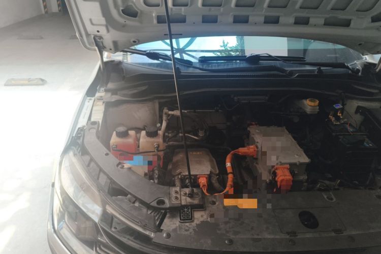 Used WM Motor E.5 2021 500 Ji Ke Xing Engine Bay Right