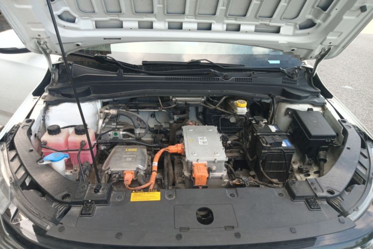 Used WM Motor E.5 2021 400 Ji Ke Xing Engine Bay