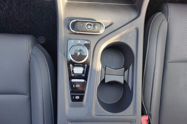 Used WM Motor E.5 2021 400 Ji Ke Xing Interior 6