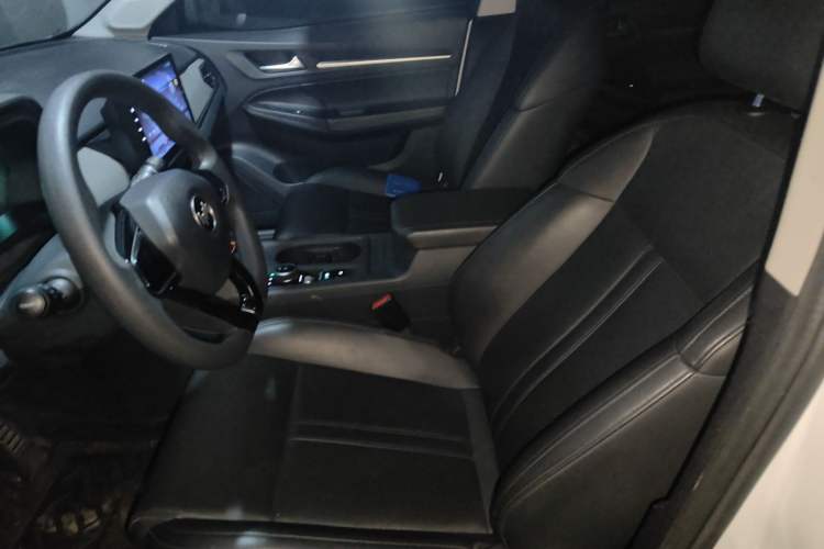 Used WM Motor E.5 2021 500 Ji Ke Xing Left Front Seat