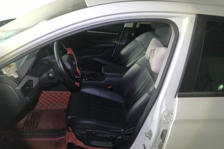 Used WM Motor E.5 2021 400 Ji Ke Xing Left Front Seat