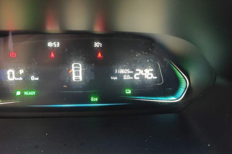 Used WM Motor E.5 2021 500 Ji Ke Xing Odometer Close Up