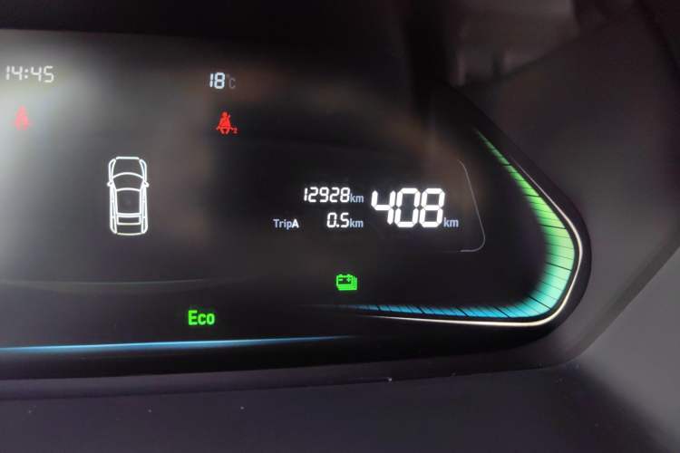 Used WM Motor E.5 2021 400 Ji Ke Xing Odometer Close Up