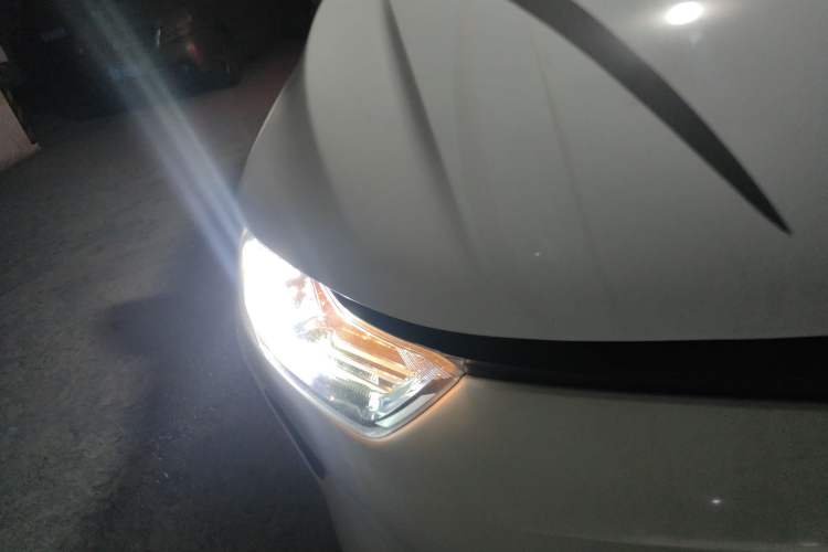 Used WM Motor E.5 2021 500 Ji Ke Xing Right Front Headlight