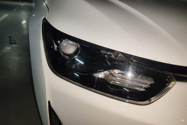 Used WM Motor E.5 2021 Revised Version 500 – Just Go Anywhere Right Front Headlight