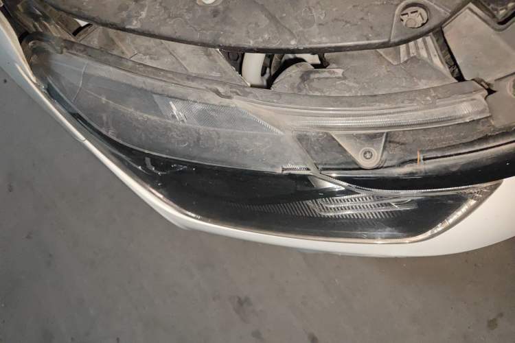 Used WM Motor E.5 2021 400 Ji Ke Xing Right Front Headlight