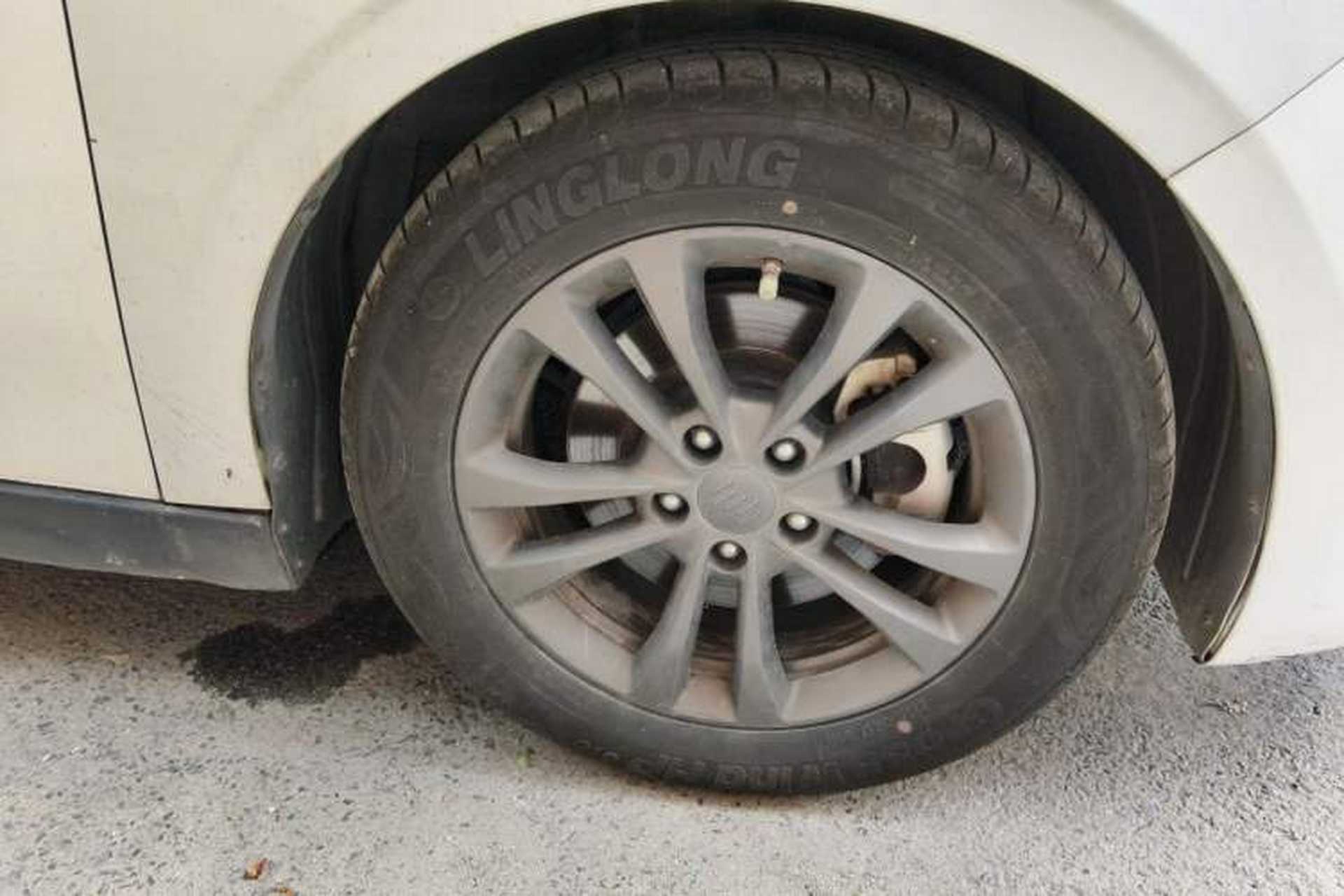 Used WM Motor E.5 2021 500 Ji Ke Xing Right Front Wheel Hub
