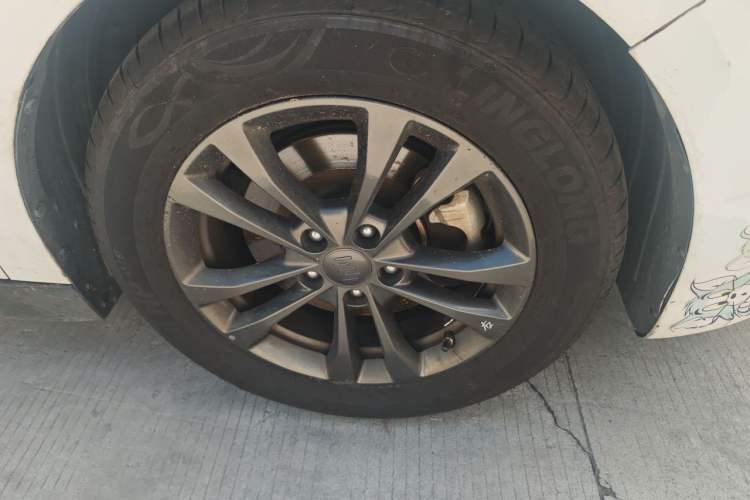 Used WM Motor E.5 2021 500 Ji Ke Xing Right Front Wheel Hub