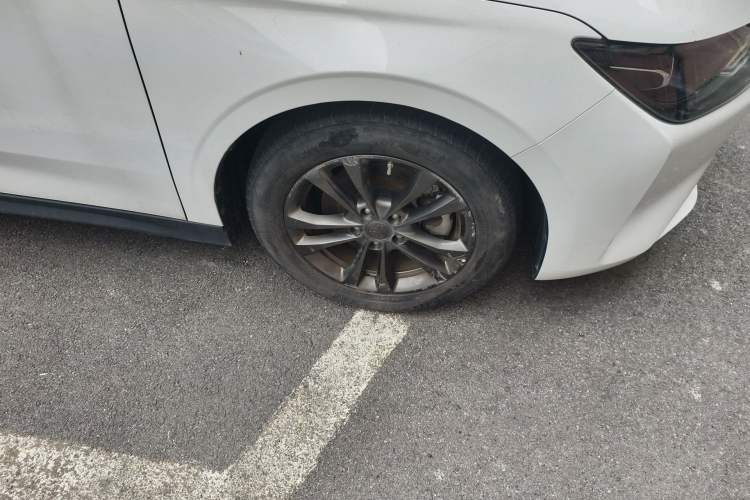 Used WM Motor E.5 2021 500 Ji Ke Xing Right Front Wheel Hub
