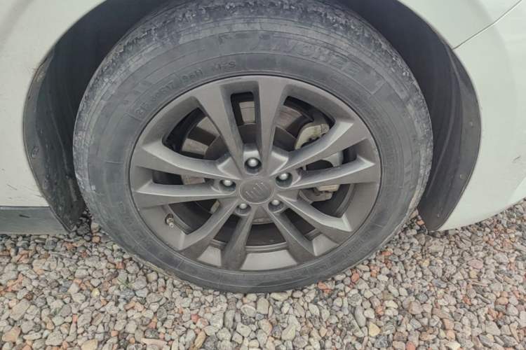 Used WM Motor E.5 2021 400 Ji Ke Xing Right Front Wheel Hub