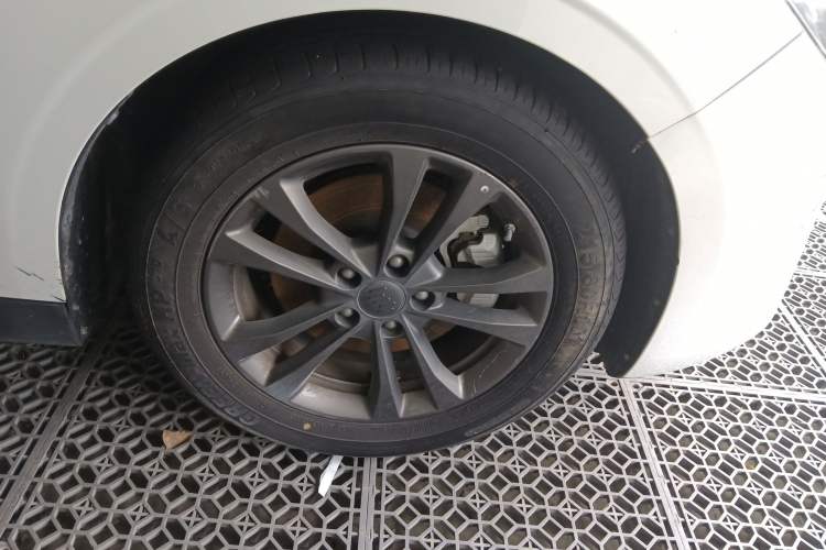 Used WM Motor E.5 2021 400 Ji Ke Xing Right Front Wheel Hub