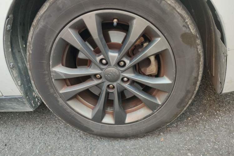 Used WM Motor E.5 2021 500 Ji Ke Xing Right Front Wheel Hub