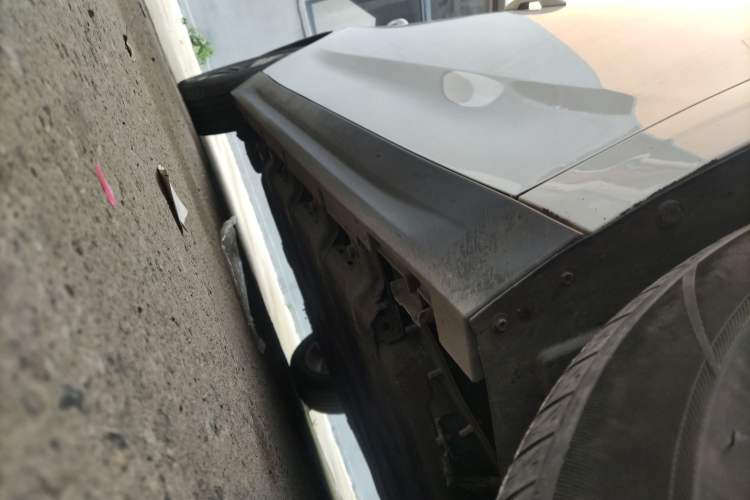 Used WM Motor E.5 2021 500 Ji Ke Xing Right Side Sill