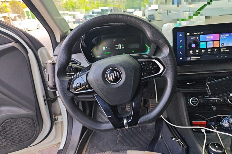 Used WM Motor E.5 2021 500 Smart Journey Steering Wheel