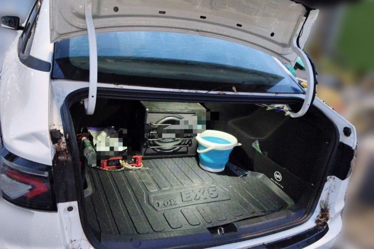 Used WM Motor E.5 2021 500 Ji Ke Xing Trunk