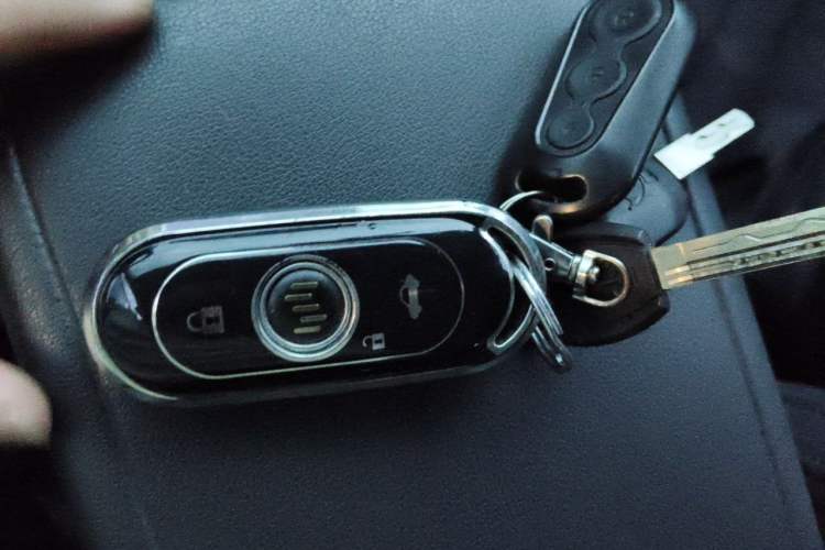 Used WM Motor E.5 2021 500 Ji Ke Xing Vehicle Key