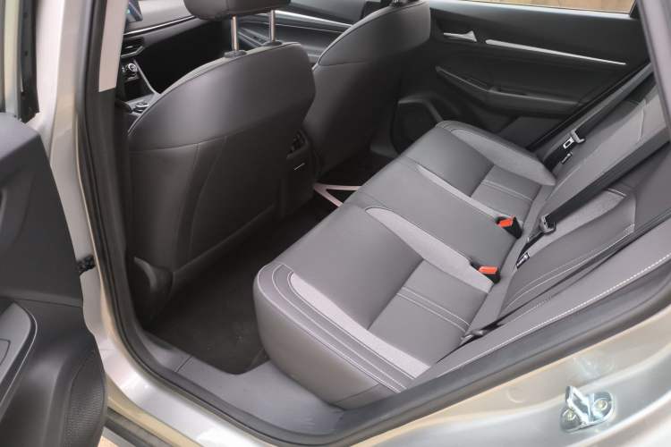 Used WM Motor E.5 2022 Zhike Xing Left Rear Seat